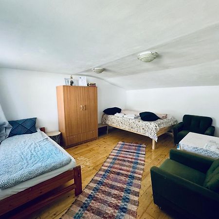 Acasa In Bicaz-Chei - Camere De Inchiriat Cheile Bicazului Екстериор снимка