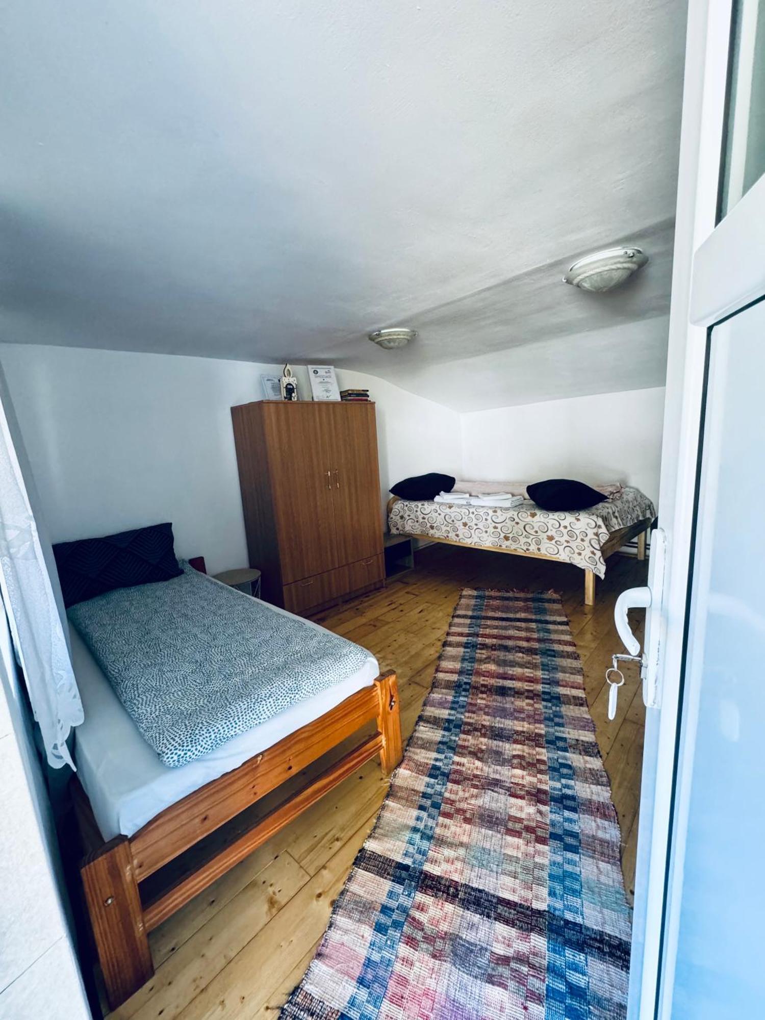 Acasa In Bicaz-Chei - Camere De Inchiriat Cheile Bicazului Екстериор снимка